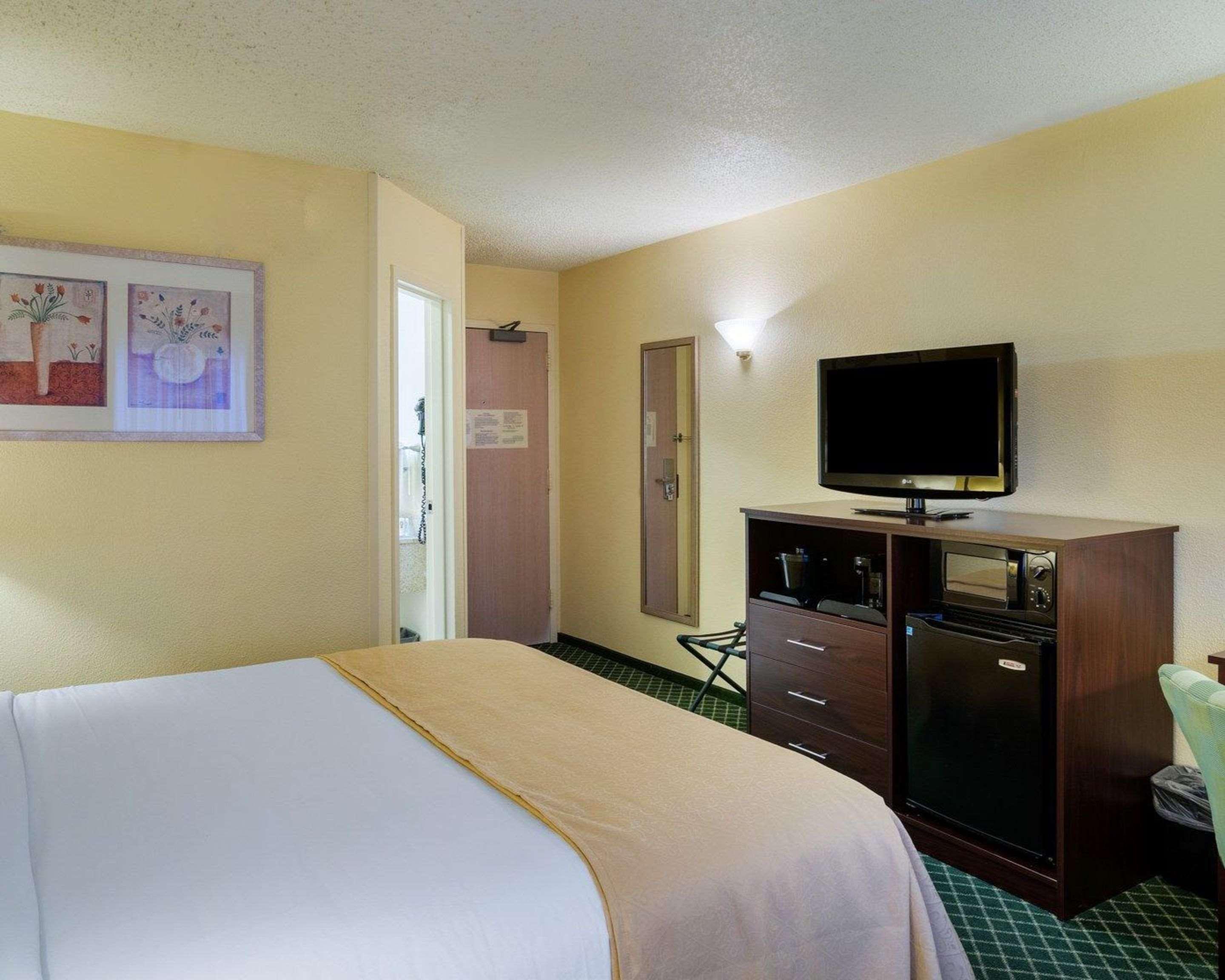 Quality Inn Newark Exteriér fotografie